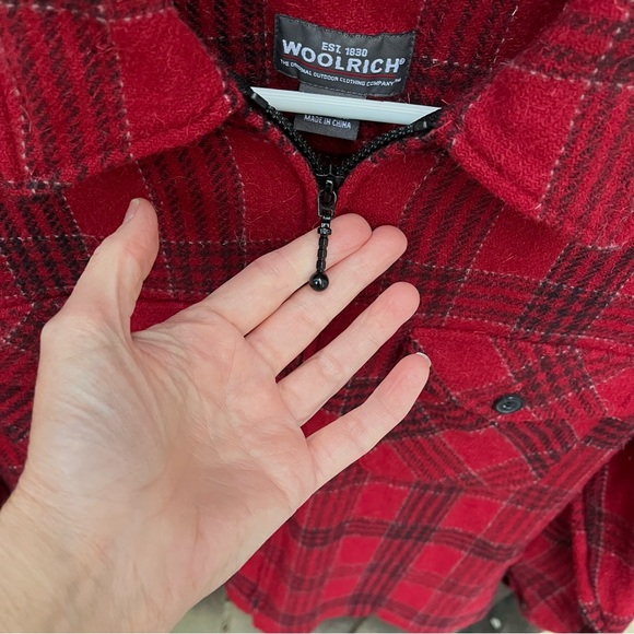 Woolrich Wm’s Ruby Red & Black Wool Plaid Zip Shirt Jacket Shacket Sz M - Picture 3 of 10